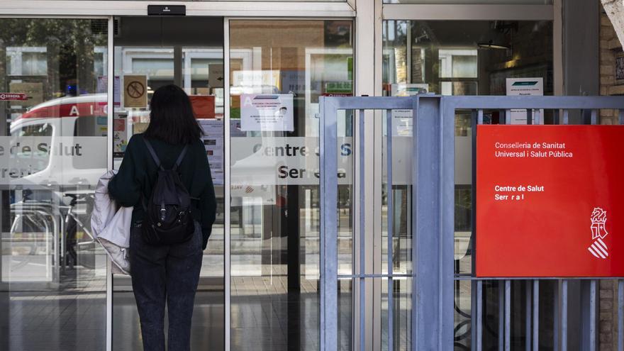 El médico de familia atenderá hasta 10 pacientes más al día con el nuevo cupo