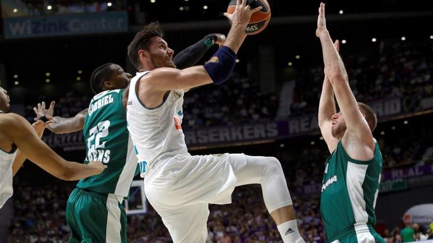 El efecto Llull y Carroll acercan al Real Madrid a Belgrado