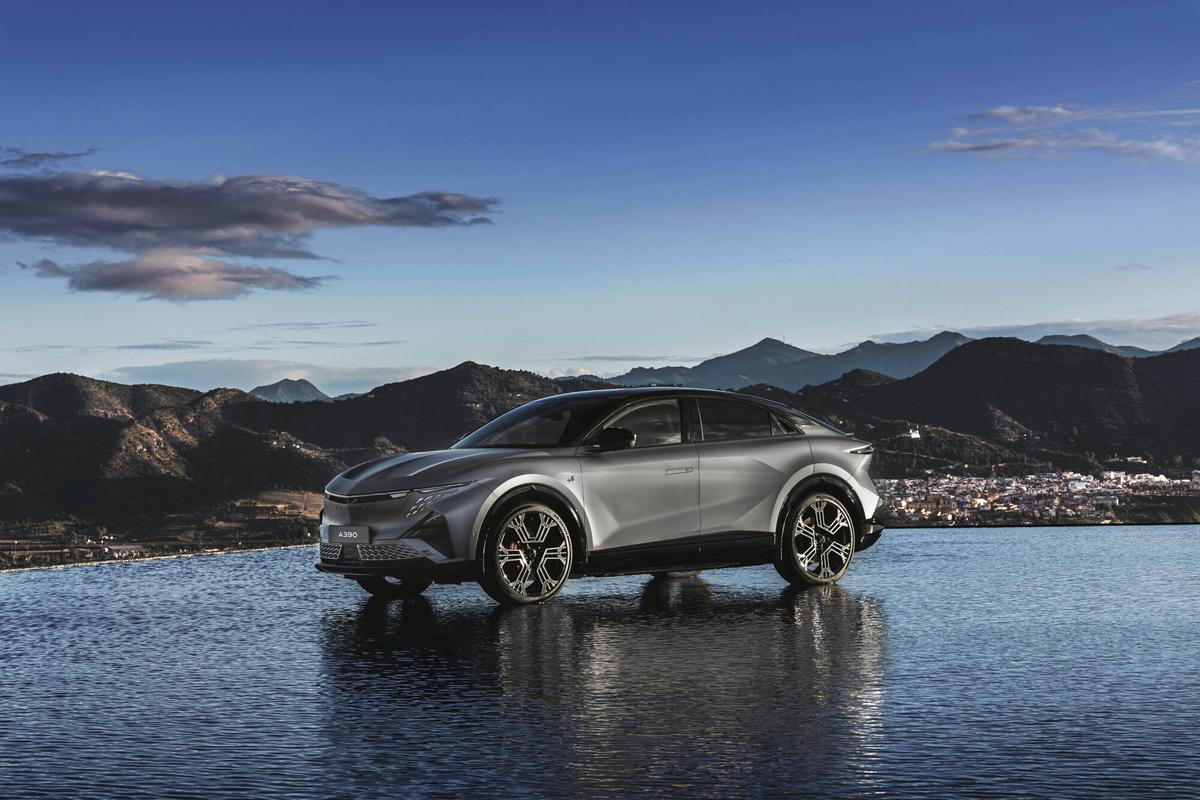 Alpine A390 GTS Matt Thunder Grey.