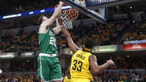 El alero Gordon Hayward de los Celtics de Boston. 