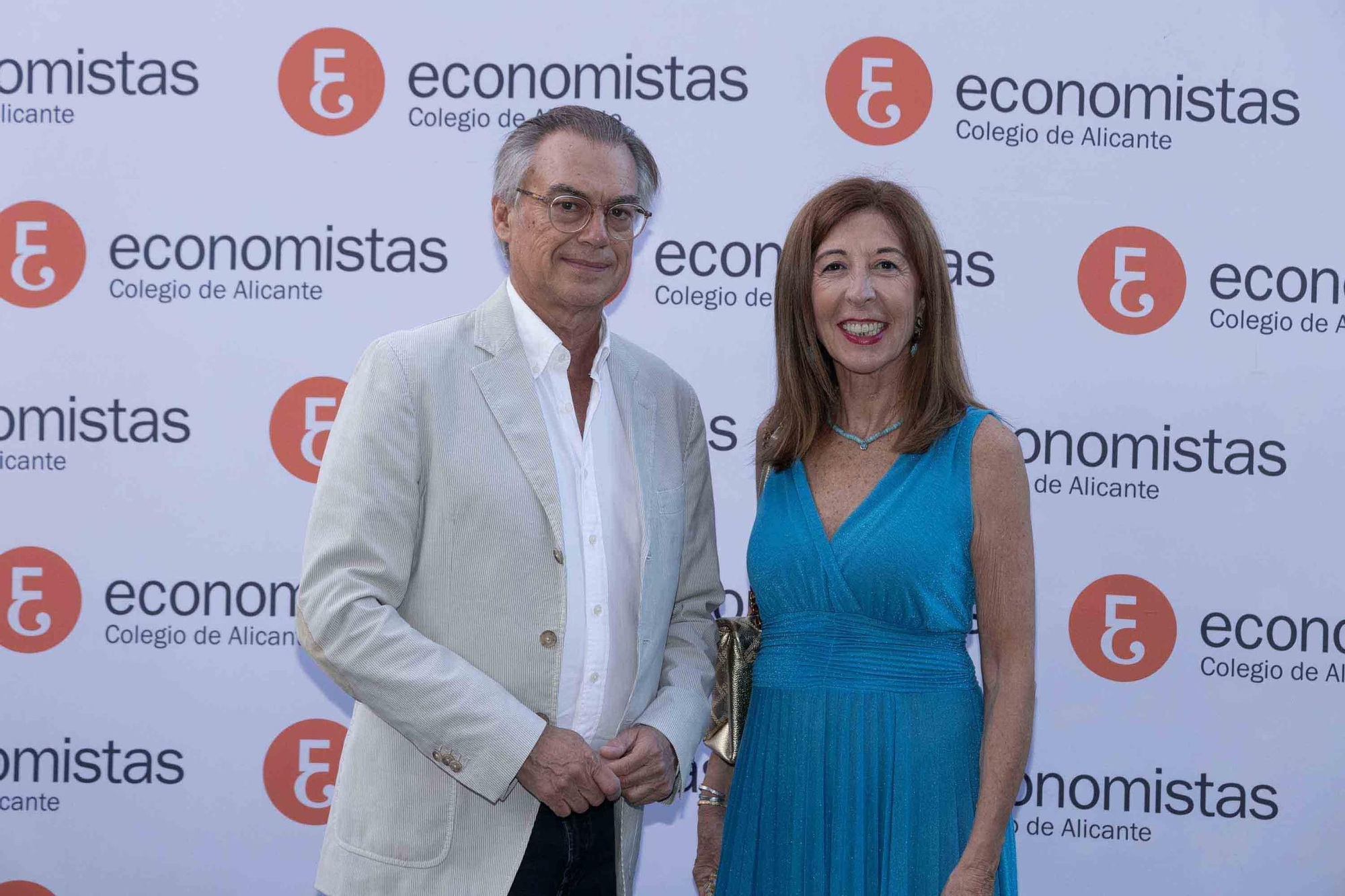 El Colegio de Economistas de Alicante celebra su cena anual en honor a su patrón