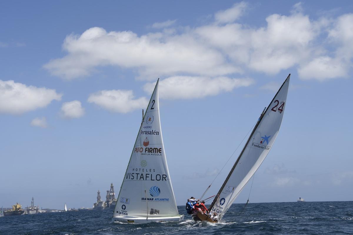 Imagen de la competición de Vela Latina Canaria.