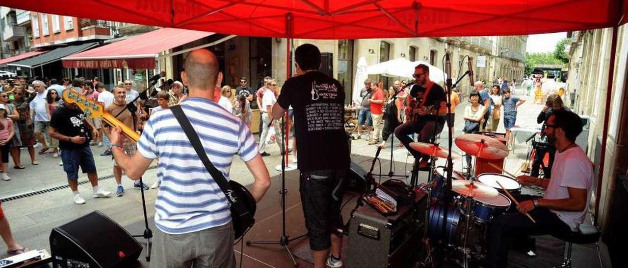 Un concierto del Vilablues del pasado año en Vilagarcía.  // Iñaki Abella