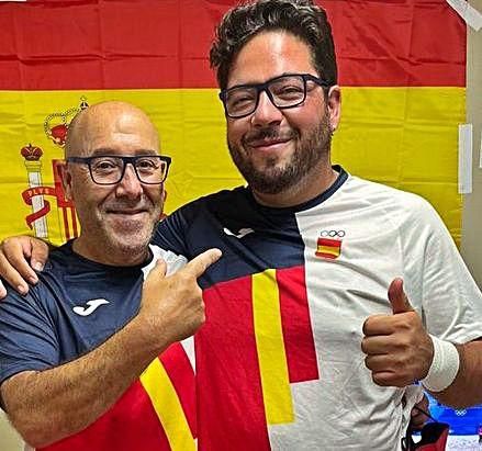 Con Alberto Fernández, oro en tiro.