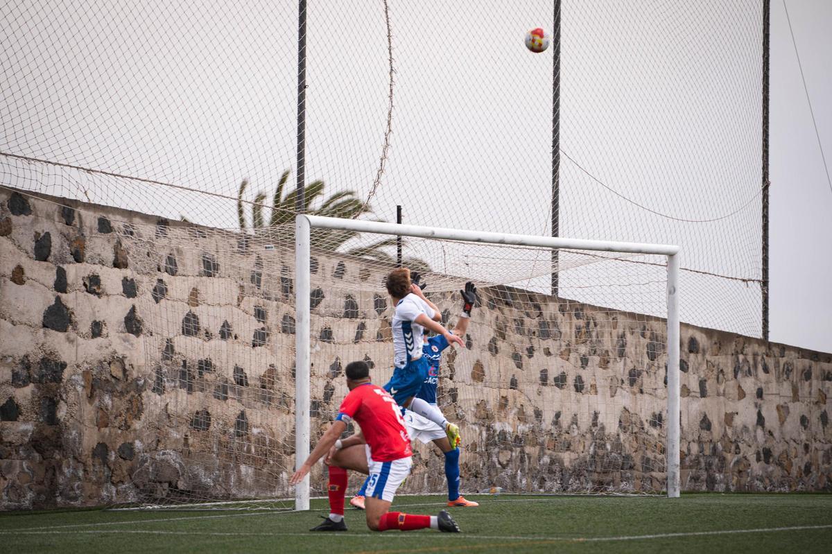 Partido de Tercera RFEF CD Tenerife C-UD Lanzarote Partido de Tercera RFEF CD Tenerife C-UD Lanzarote