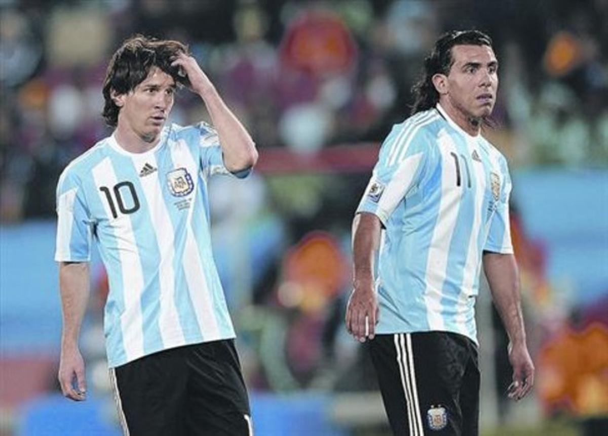 Messi i Tévez, en un partit de la selecció argentina davant Nigèria, al Mundialde Sud-àfrica.
