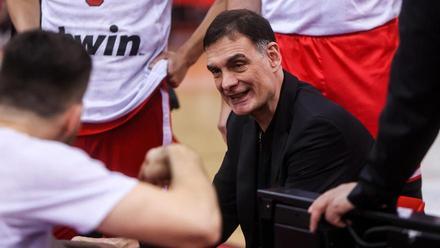 La Euroliga dio la razón a Bartzokas sobre los cinco segundos de Satoransky en la banda