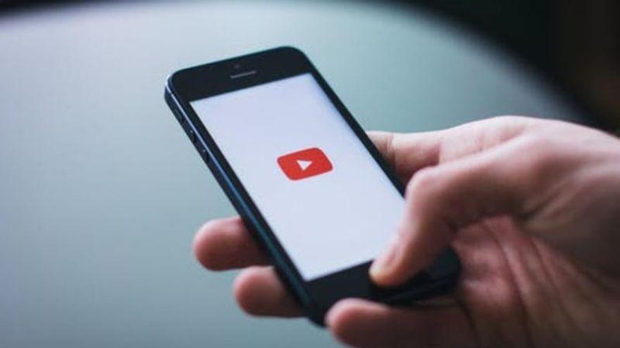 Youtube elimina más de 150.000 vídeos infatiles por los comentarios pedófilos