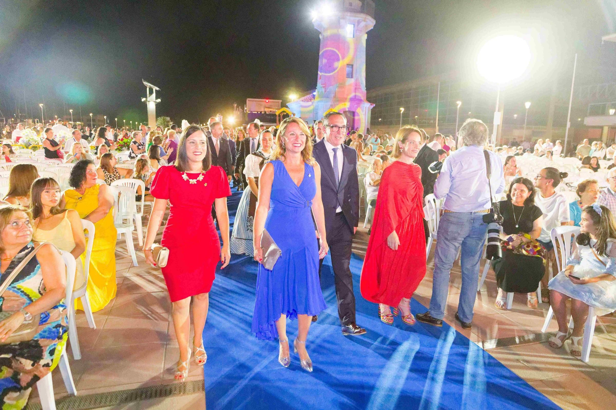 Emotiva presentación de las reinas de las fiestas de Sant Pere 2025