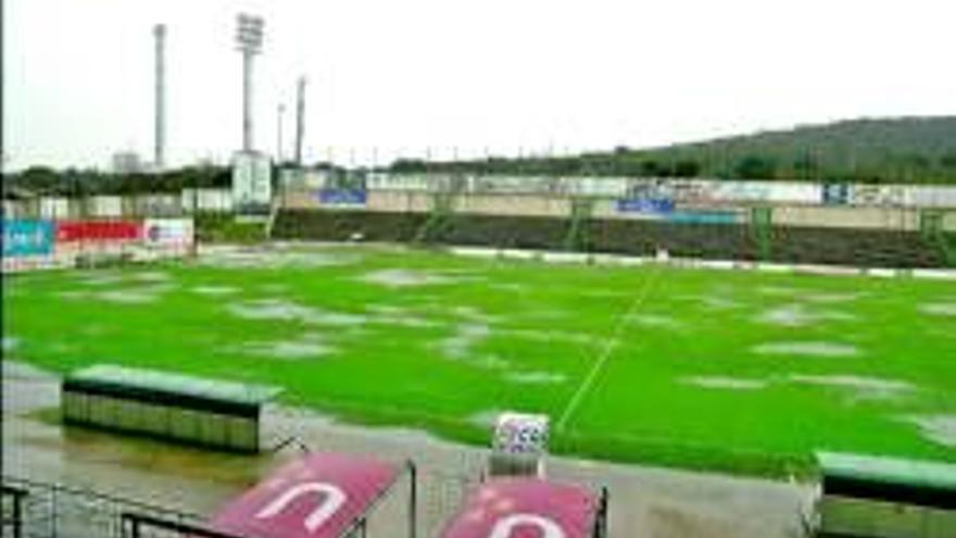 Aplazados tres partidos por la lluvia