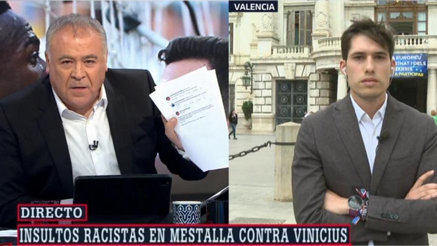 Tensión entre Ferreras y un portavoz del PSOE por los insultos racistas a Vinicius: &quot;Yo no tergiverso nada&quot;
