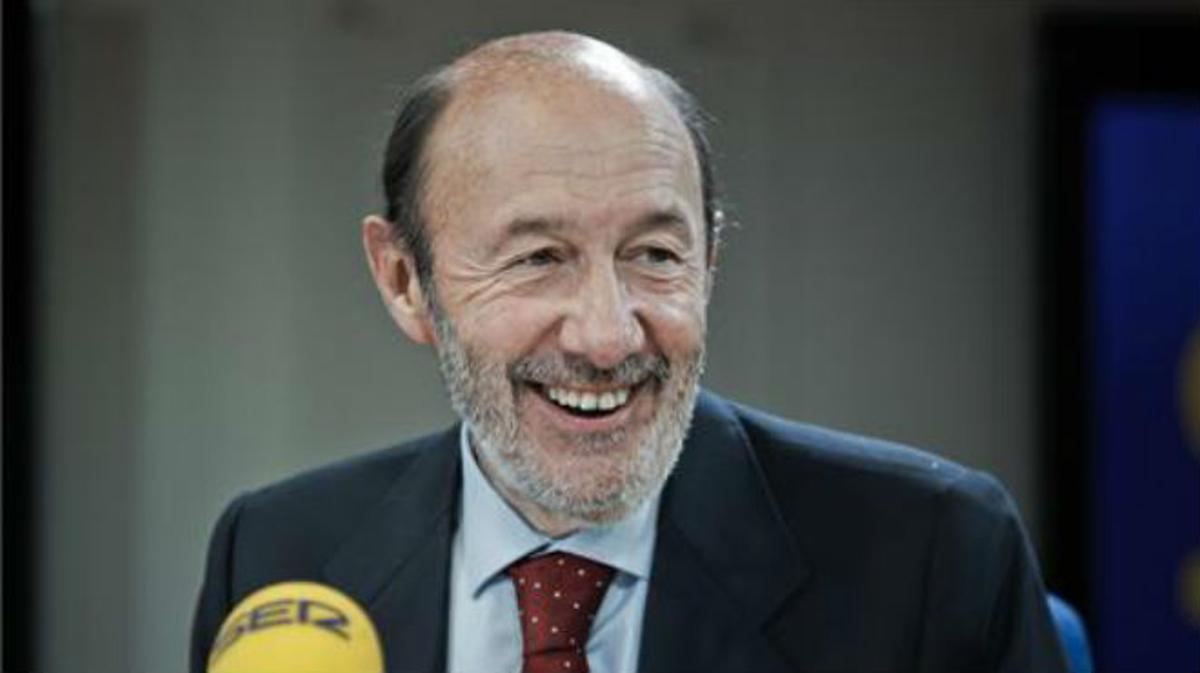 Rubalcaba rebutja un govern de coalició amb el PP