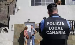 La Policía Local pide apoyo a sus compañeros en la Isla