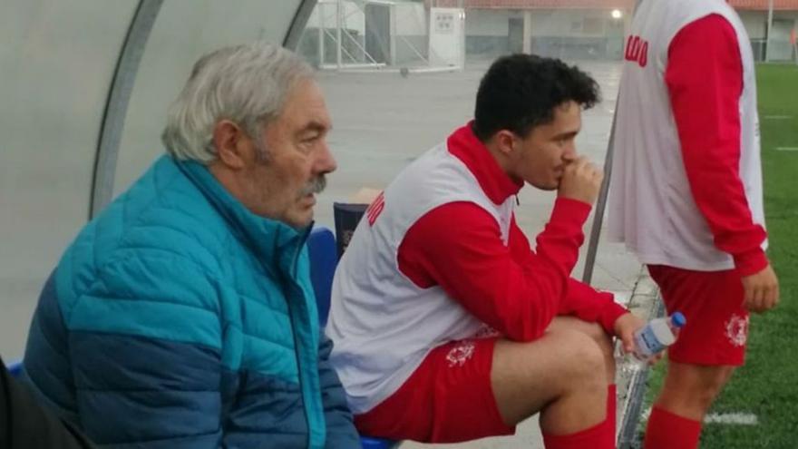 El homenajeado, en el banquillo. | FdV