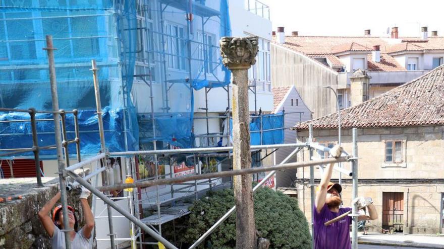 Carril recupera su alma de piedra en forma de cruceiro