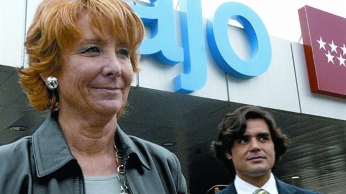 Aguirre y Güemes, en la inauguración de un hospital en Aranjuez, en el 2008.
