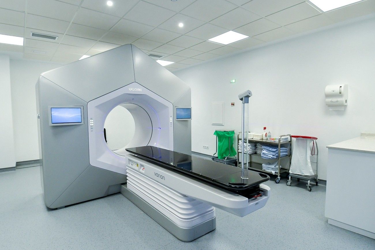 Nuevo acelerador para el tratamiento de enfermedades oncológicas en el Hospital Universitario de Gran Canaria Doctor Negrín