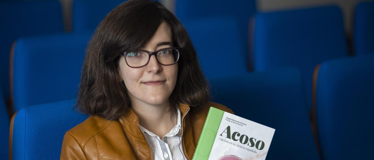 Ángela Bernardo, esta mañana, en el Campus de Burjassot de la UV.