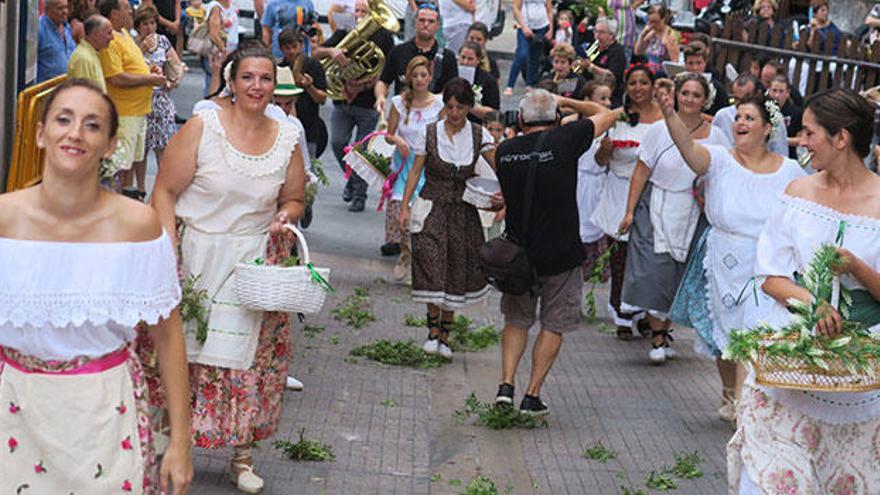 La Entrada de la Murta da inicio a las fiestas de Calp