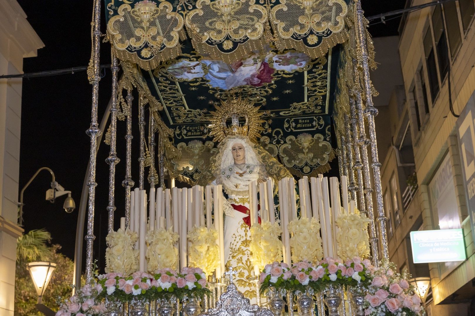 Encuentro de la Vía Dolorosa en Torrevieja del Miércoles Santo con la presencia del obispo José Ignacio Munilla