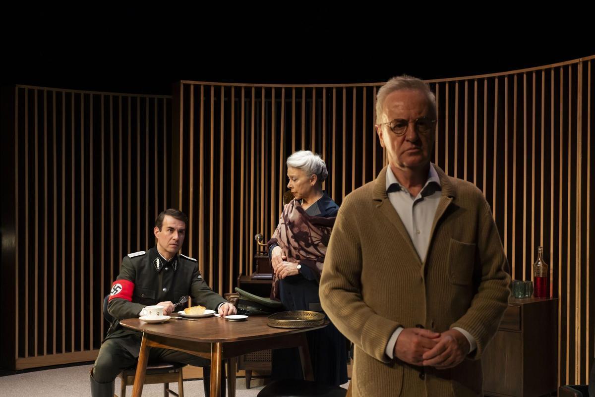 Carlos Hipólito protagoniza «Música para Hitler».