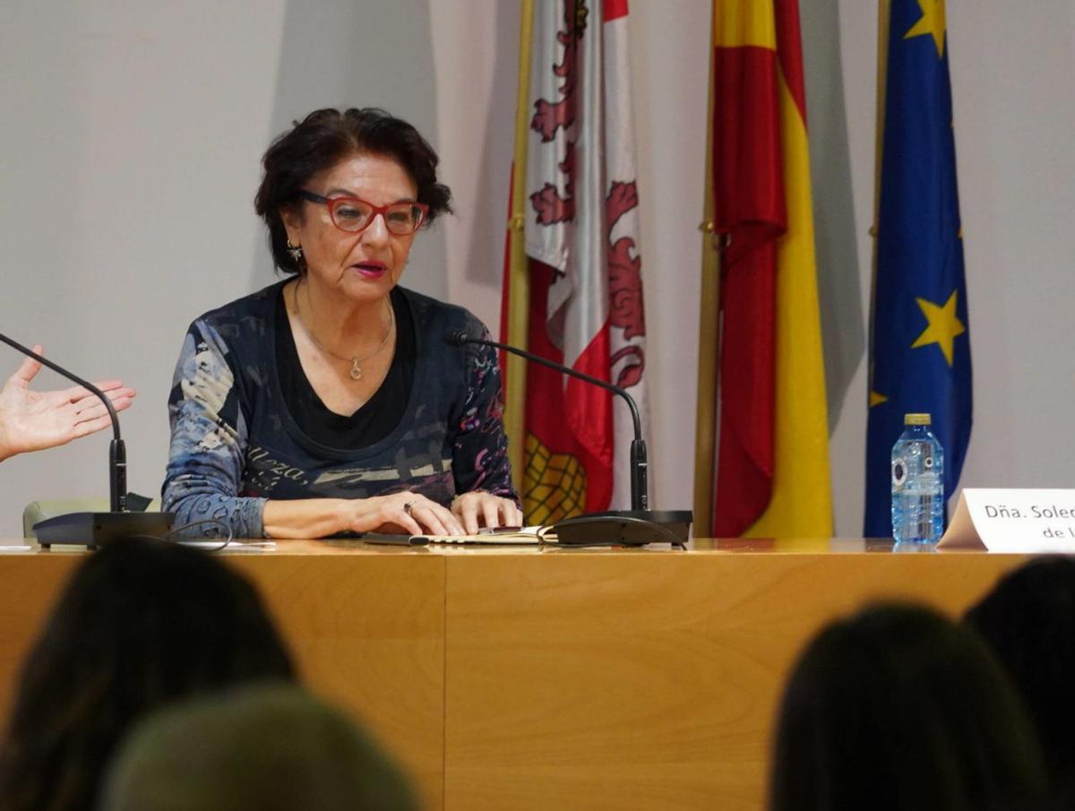 Soledad Murillo, ponente en el Congreso de Violencia de Género de Castilla y León, celebrado en Zamora. | JOSE LUIS FERNÁNDEZ