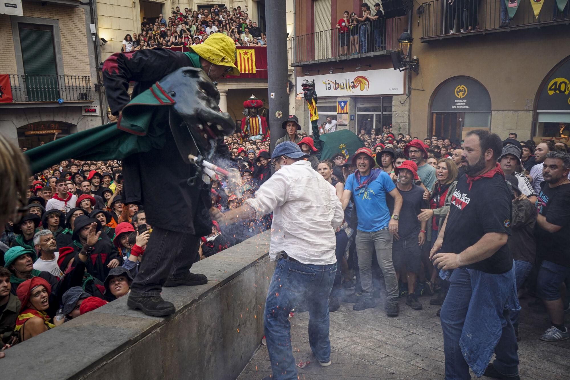 Incident a l'inici del passacarrers de Patum de dissabte