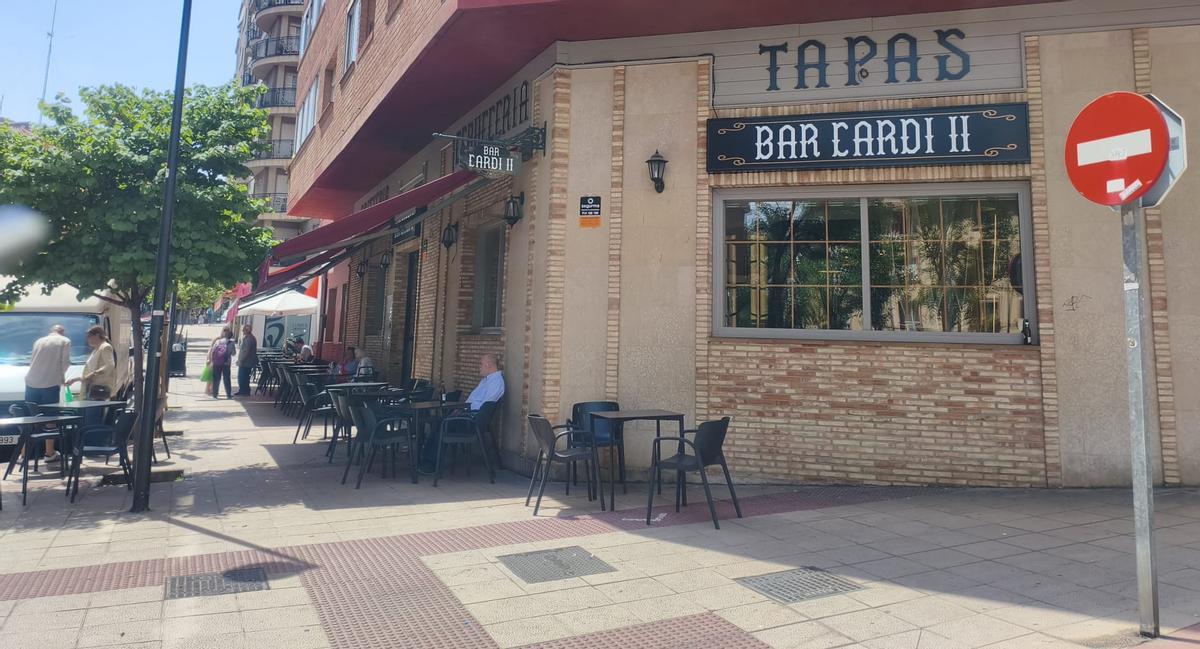 Los hechos han tenido lugar con una diferencia de apenas media hora en los bares Cardi 2 y Michun II, en la calle Zaragoza La Vieja.