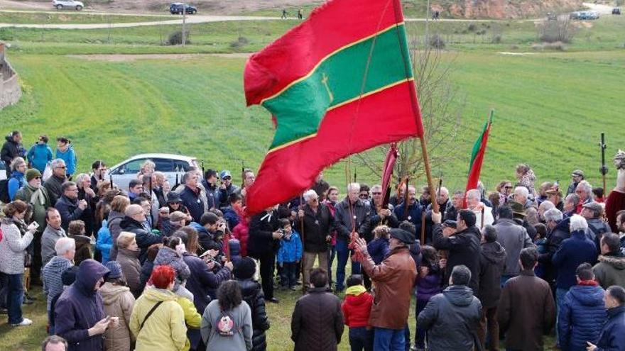 Bendición de campos en la cita romera de Valderrey