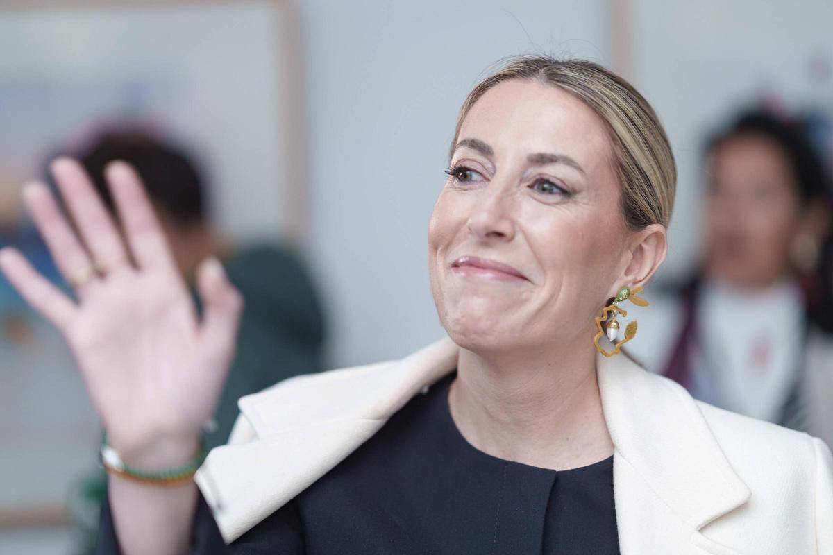 Galería | Tercera sesión del debate de investidura de María Guardiola
