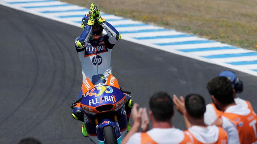 Baldassarri celebra su triunfo en Jerez.