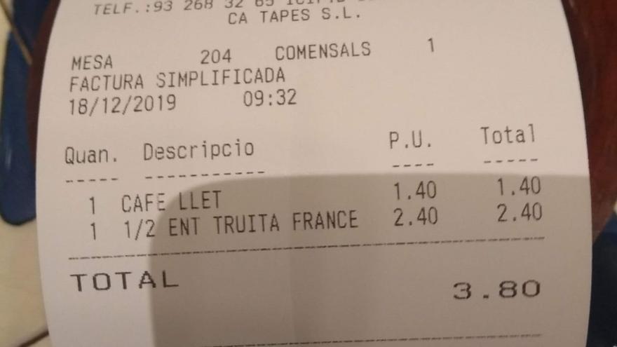 Brot, Oliven, Eiswürfel - was dürfen Restaurants auf Mallorca auf die Rechnung setzen?