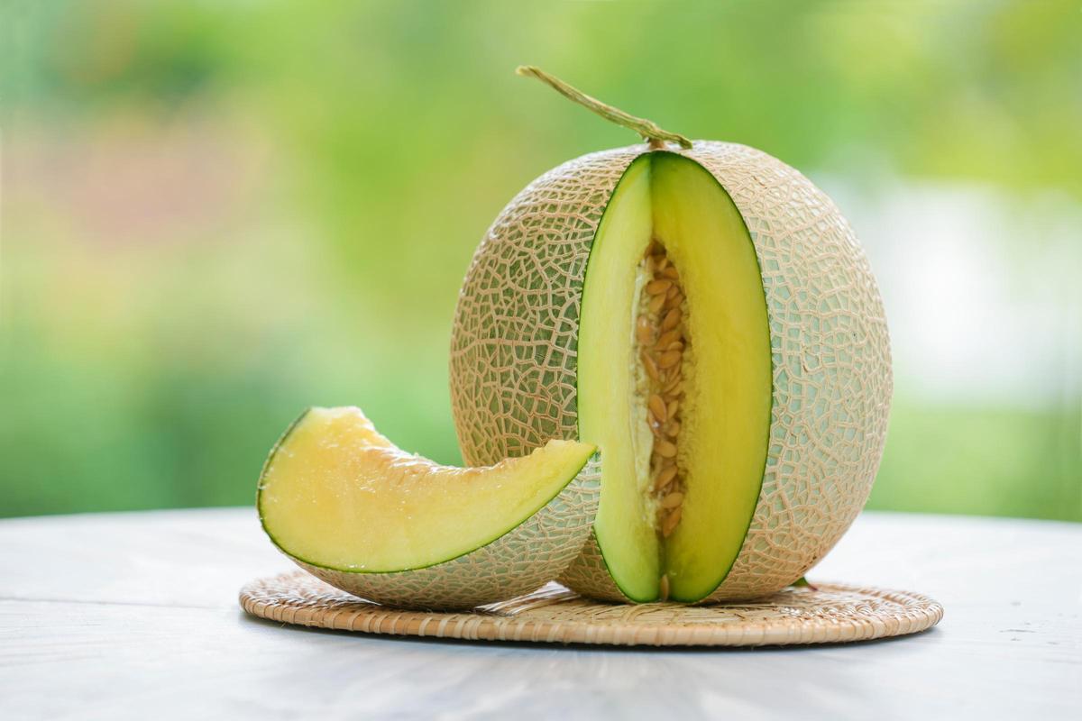 Melón Si ves esto en un melón, tíralo de inmediato