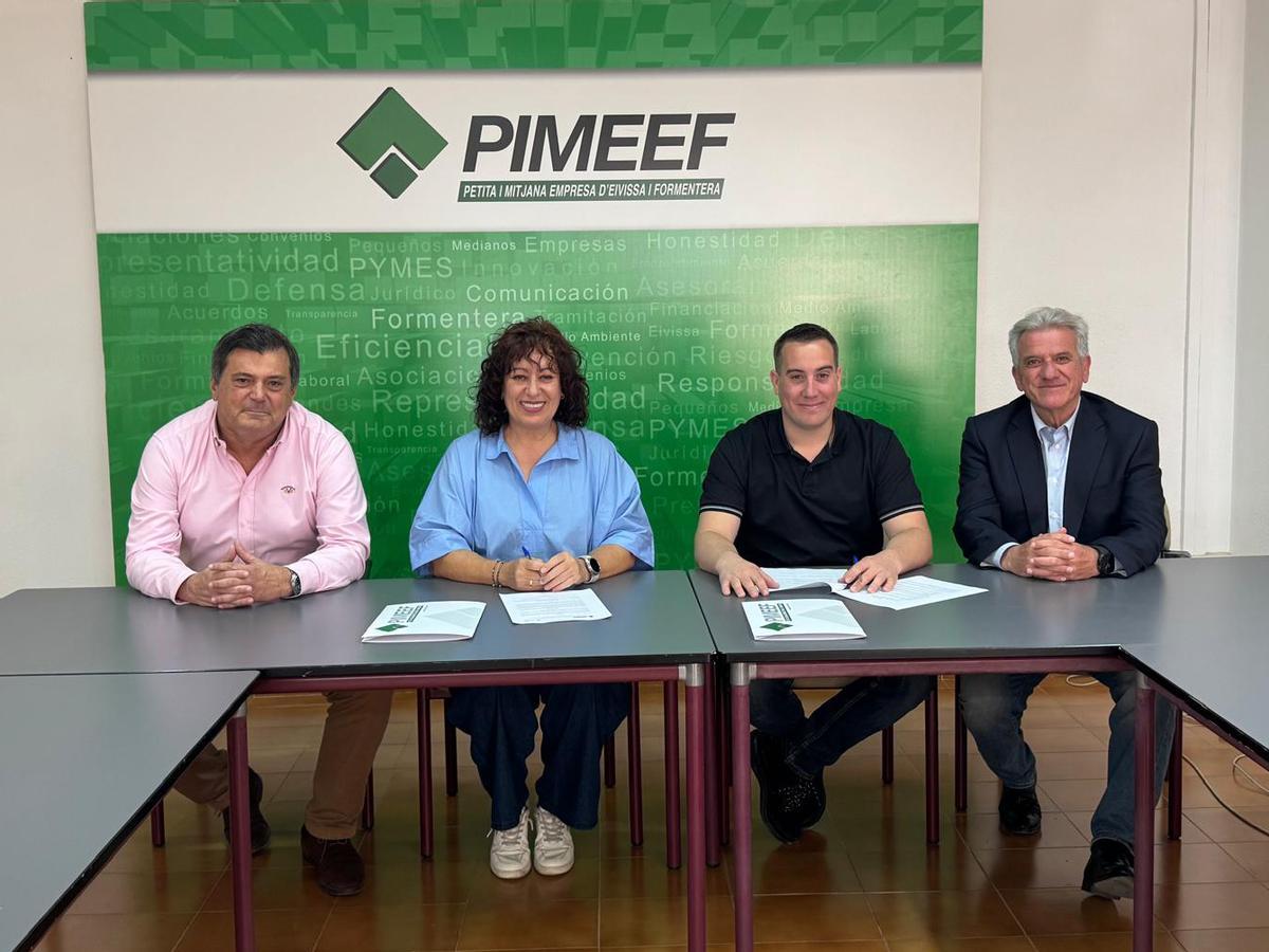 Firma del convenio entre Pimeef y Vestalia