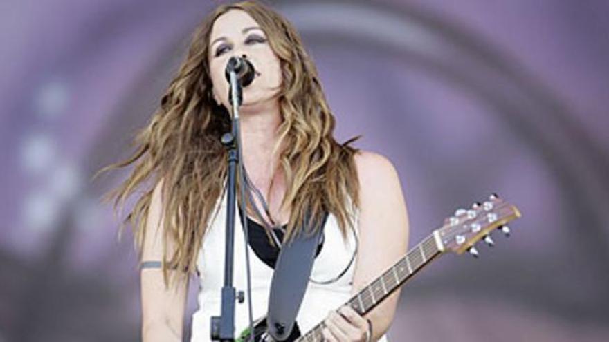 Roban en la residencia de Alanis Morissette