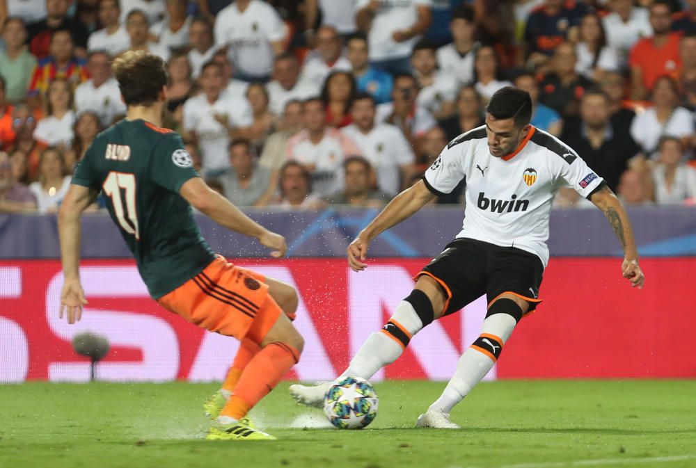 Valencia CF - Ajax: Las mejores fotos