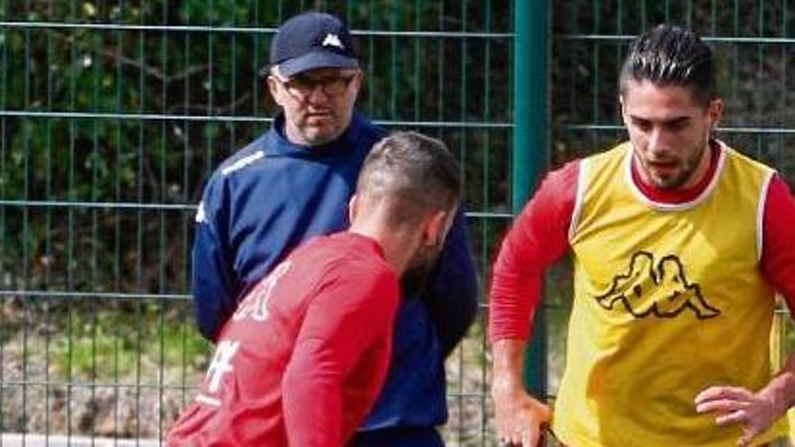 Rubén Sobrino, en l&#039;entrenament d&#039;ahir a les instal·lacions de Montilivi.