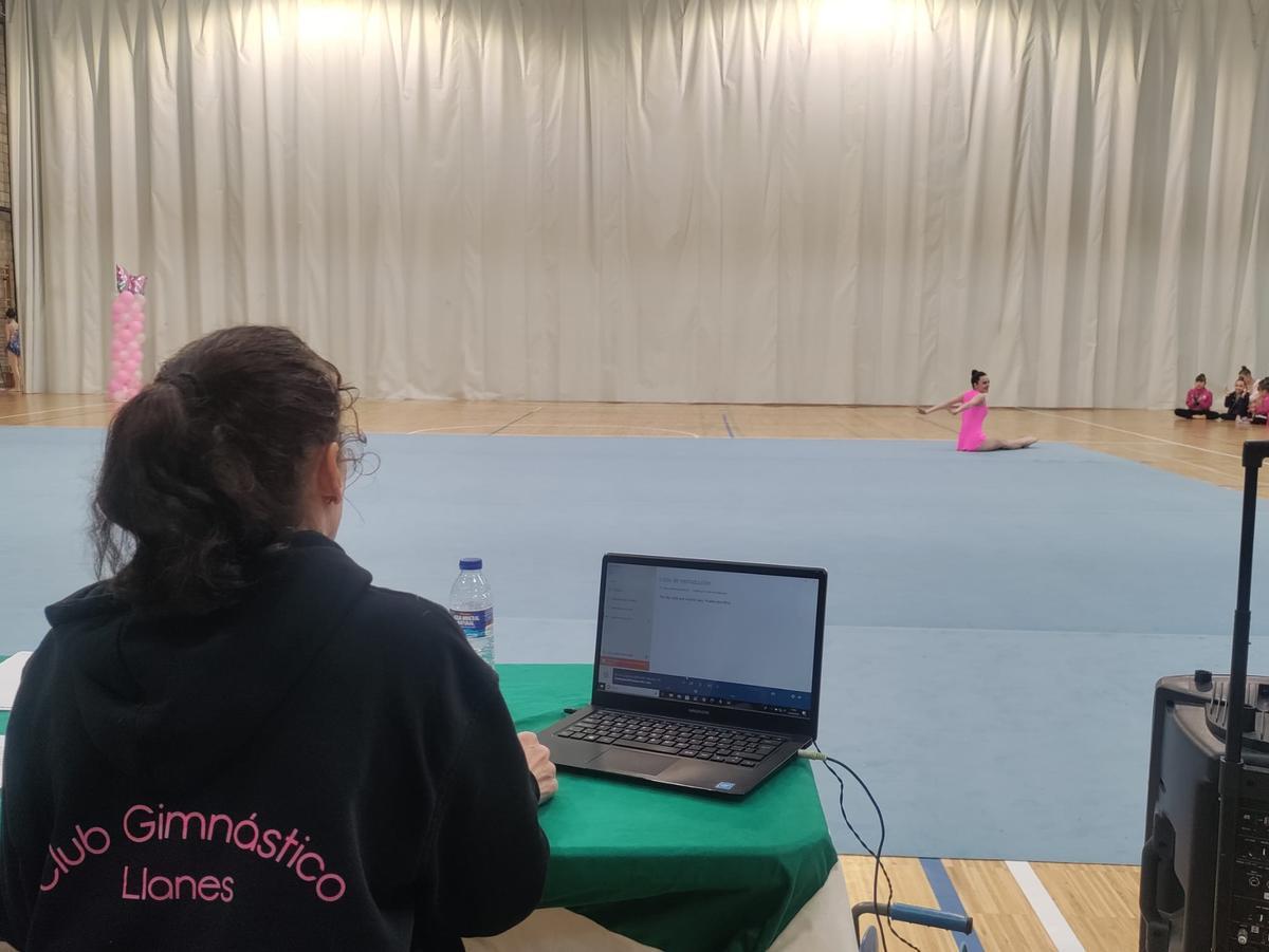 V Trofeo de Gimnasia Rítmica "Concejo de Llanes" V Trofeo de Gimnasia Rítmica "Concejo de Llanes"