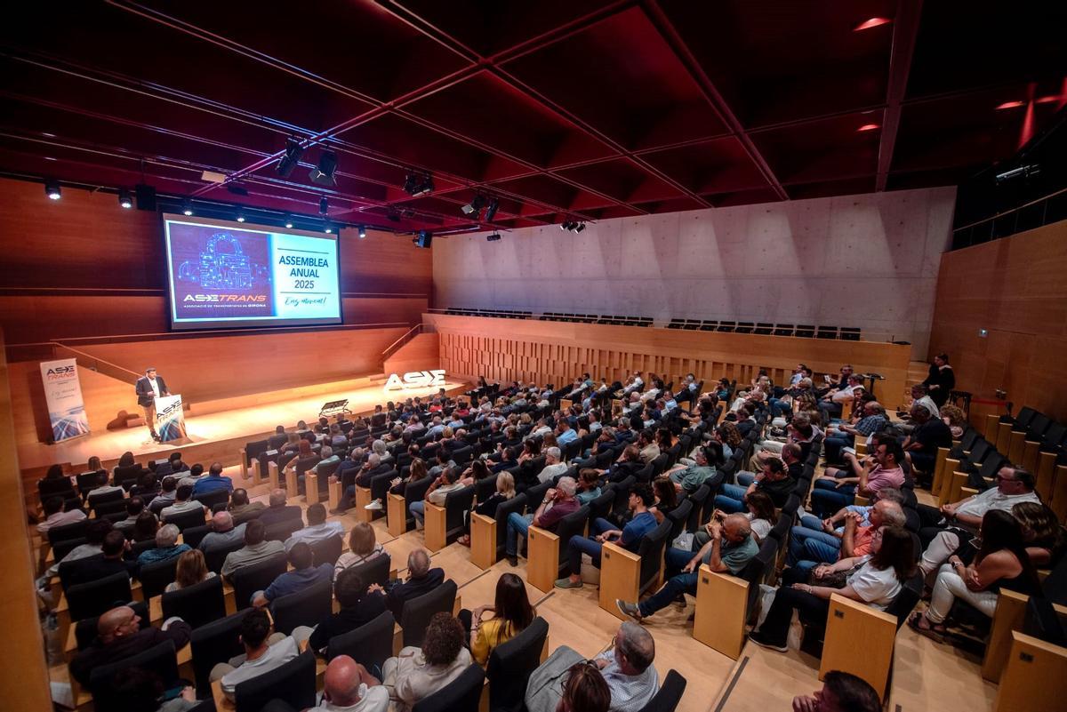 L’assemblea anual d’Asetrans a l’Auditori Palau de Congressos de Girona.
