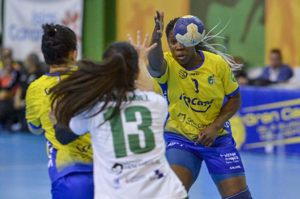 16/02/2019 REMUDAS, TELDE. Partido de balonmano femenino entre el Rocasa y el Elche. FOTO: J. PÉREZ CURBELO  | 16/02/2019 | Fotógrafo: José Pérez Curbelo