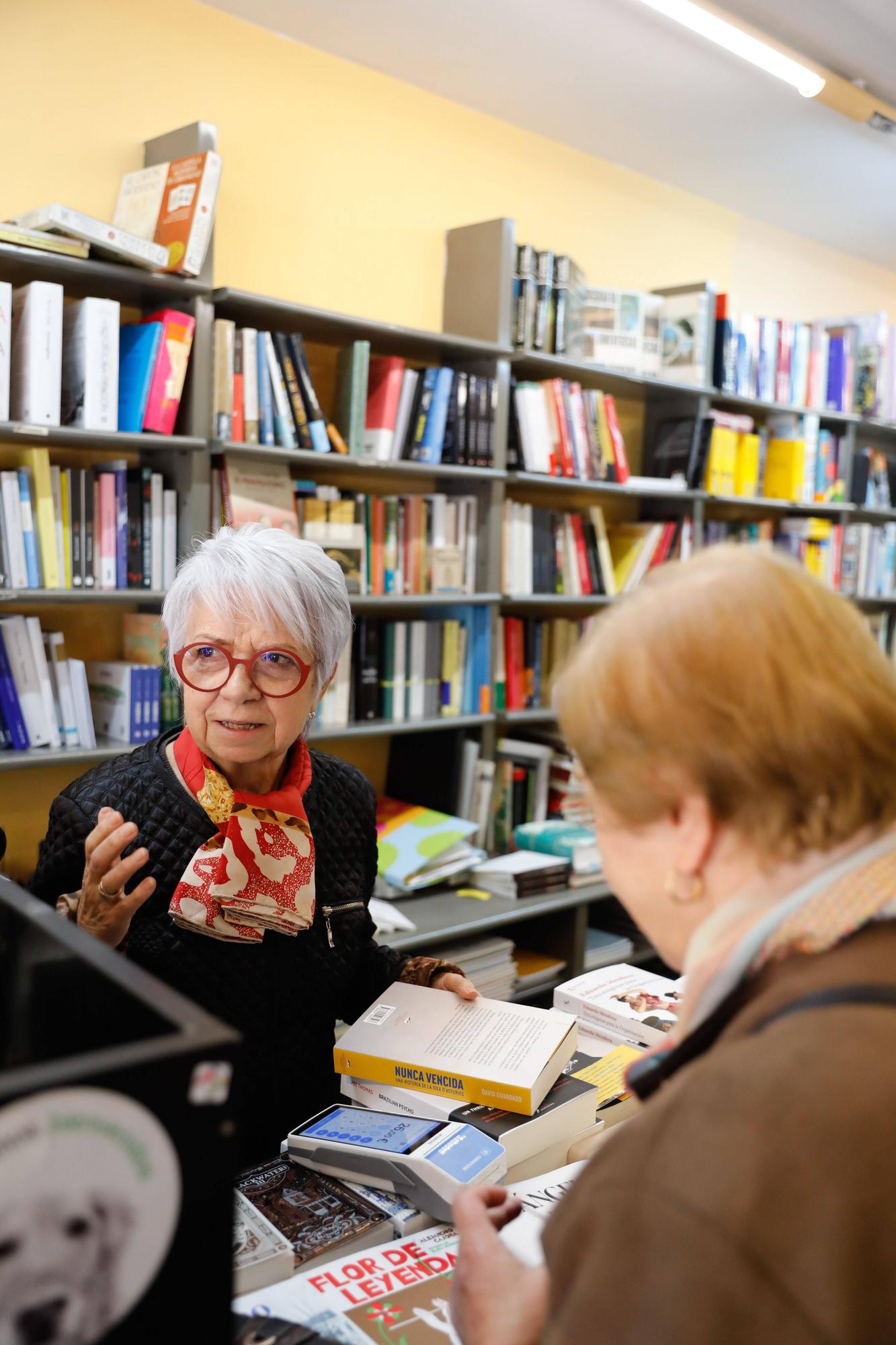 Últimos versos en la librería Polledo