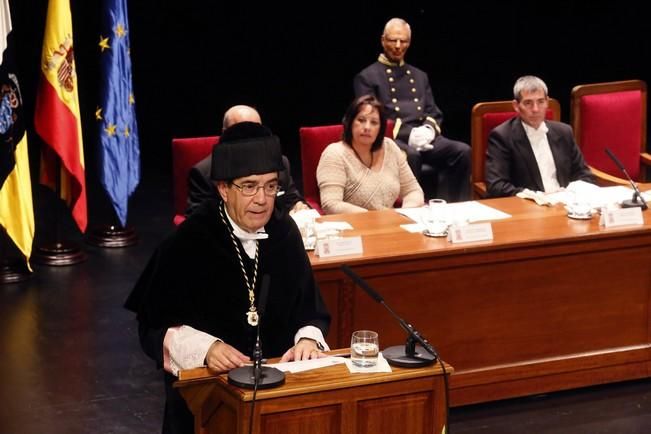 Delia Padrón Acto apertura del curso en la ULL , universidad , rector manuel ledesma reyes , presidente fernando clavijo , rector de las palmas , josé regidor garcía