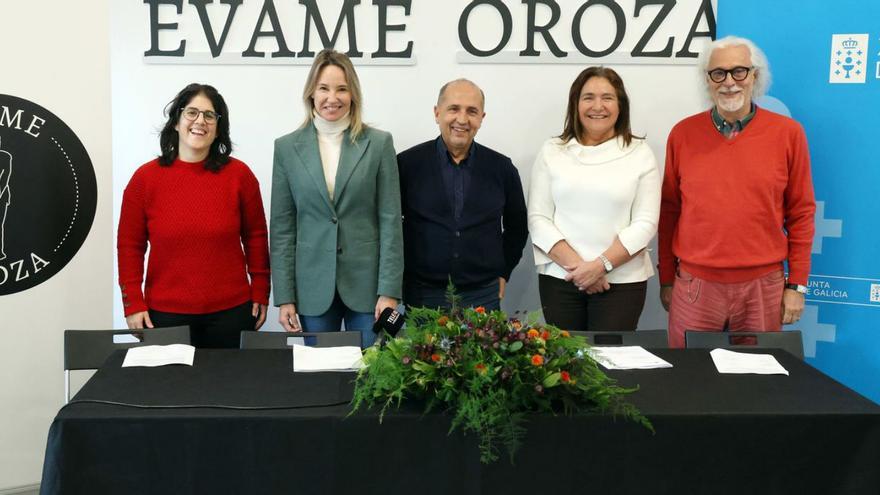 Desde la izq., Meira, Fernández-Tapias, Romero, Ortiz y García Teijeiro.   | // MARTA G. BREA