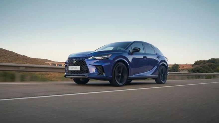 El Lexus RX 2027 actualiza su oferta con dos sistemas híbridos y cinco acabados