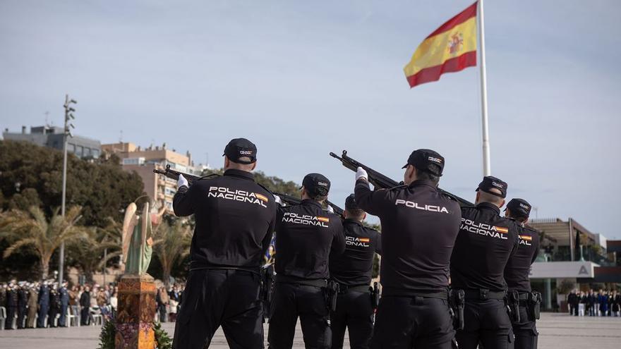 Todas las imágenes de la celebración del bicentenario de la Policía Nacional en Cartagena