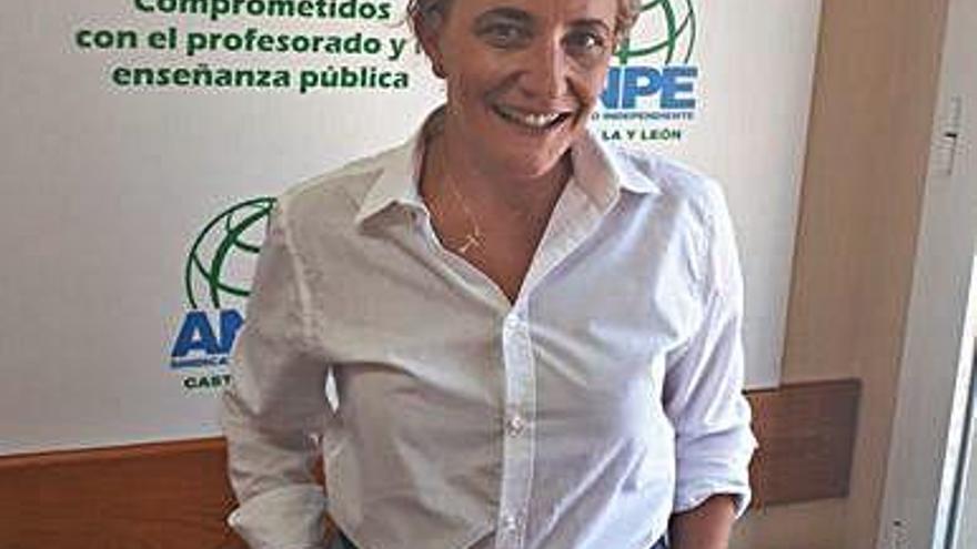 María José Martín Vicente, en la sede de ANPE Salamanca.