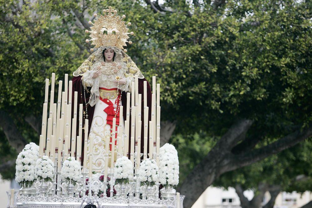 Traslados y procesiones del Viernes de Dolores