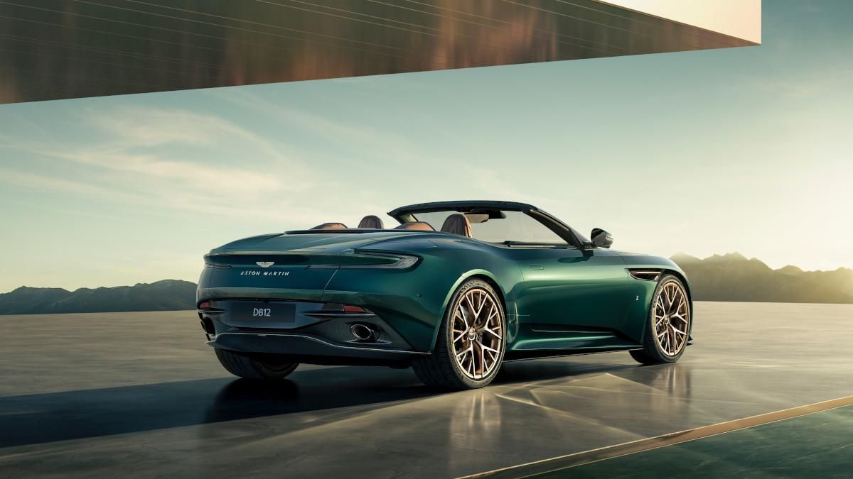 Aston Martin celebra los 60 años de ‘Volante’ con dos joyas de coleccionista