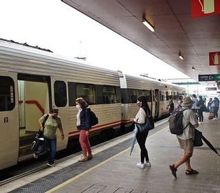 El peligroso “chollo” del tren que funciona sin revisor en Zamora
