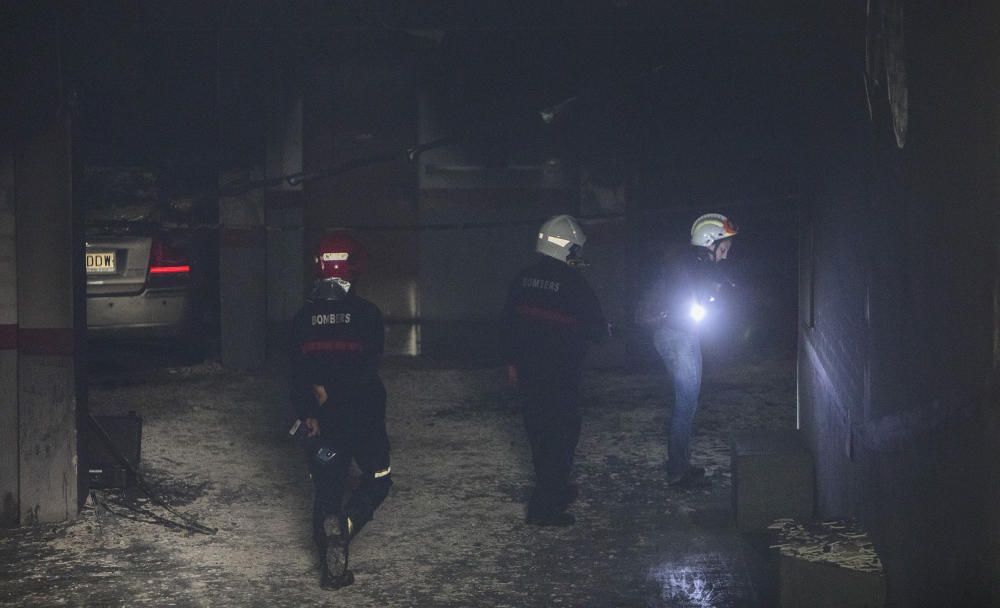 Incendio en un garaje en Castelló